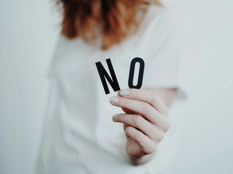 Grenzen stellen: Waarom ‘nee’ zeggen je&nbsp;helpt